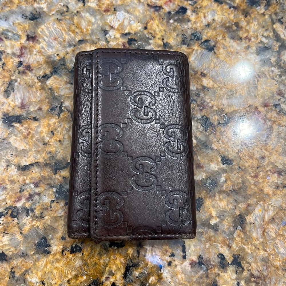 Authentic Gucci Brown Key Holder